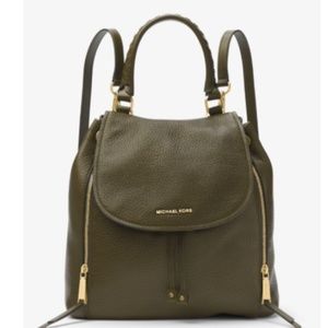 Michael Kors l The Viv Backpack Large